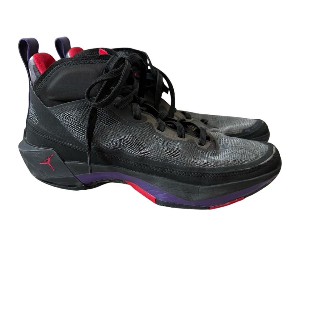 Air Michael Jordon Black Basketball Shoes Sneakers 7 Youth